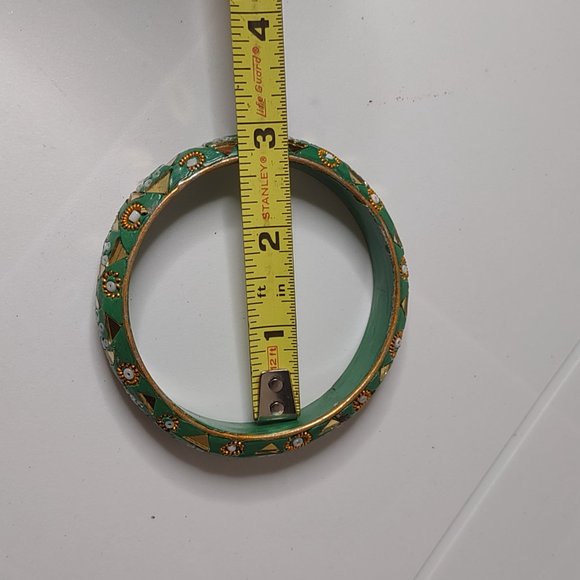 Large Green India Bangle - Picture 12 of 15